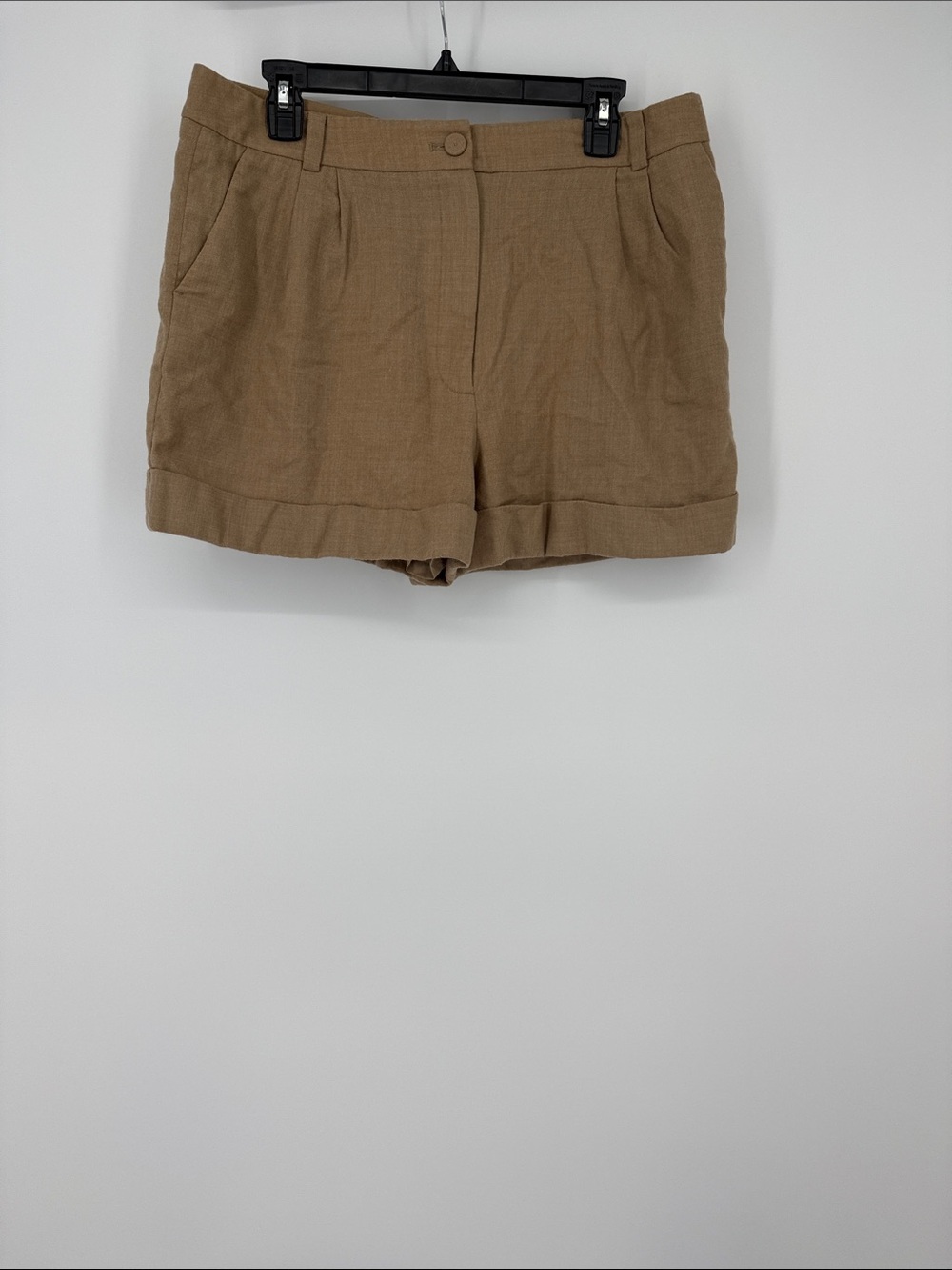 Club Monaco Women's Cuffed Wool-Blend City Shorts in Tan